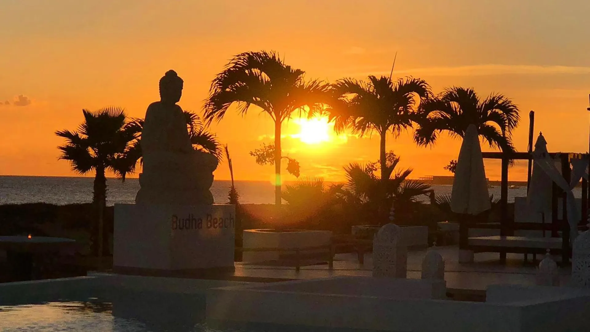 Hotel Livvo Budha Beach サンタ・マリア