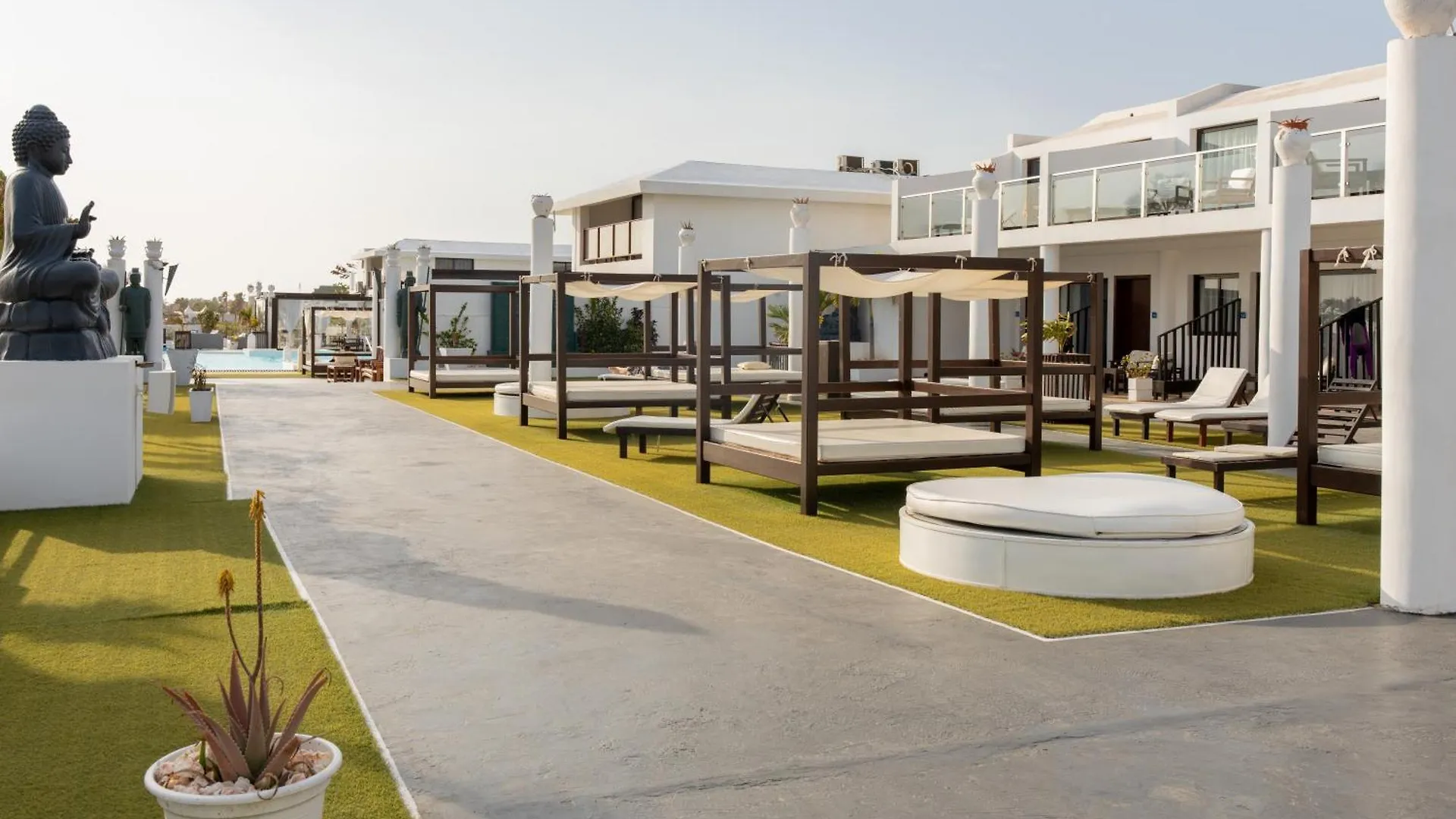 Hotel Livvo Budha Beach سانتا ماريا