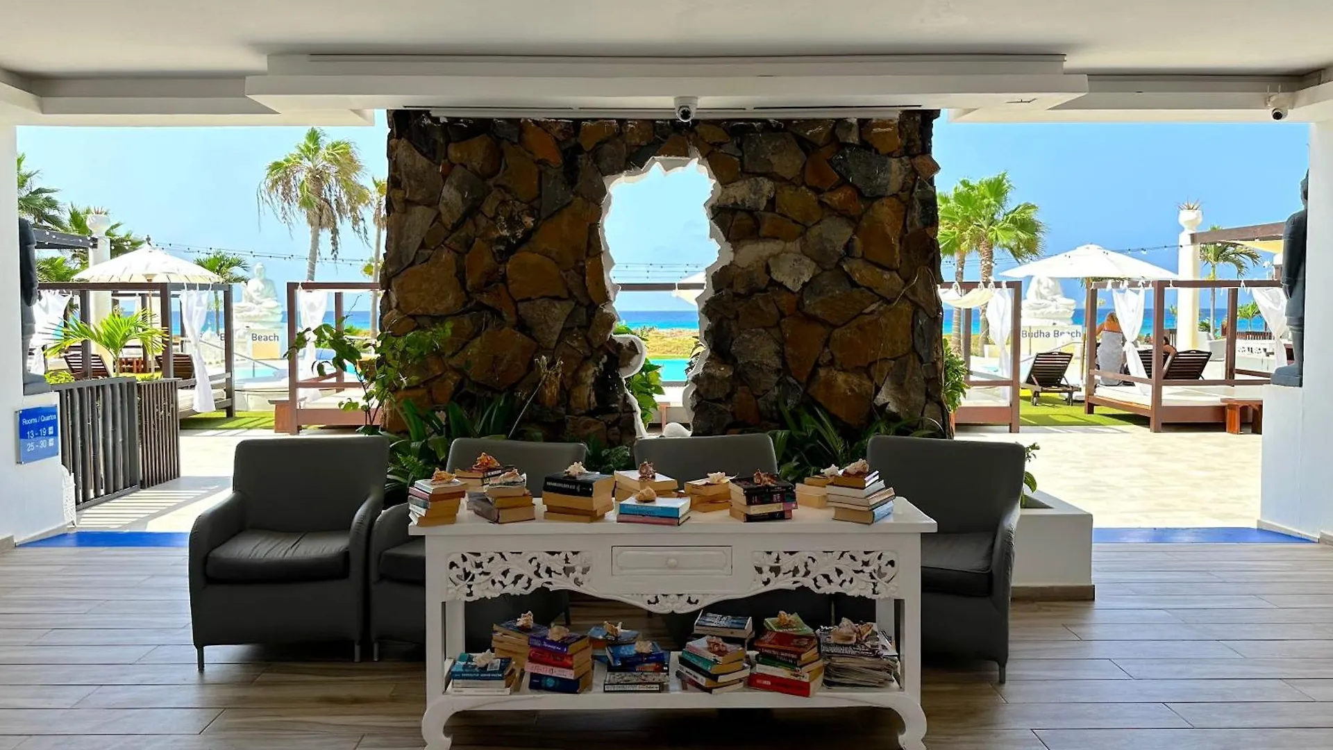Hotel Livvo Budha Beach Santa Maria