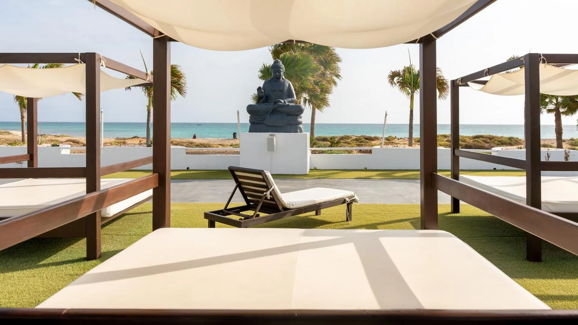 ****  Hotel Livvo Budha Beach Santa Maria Zöld-foki-szigetek