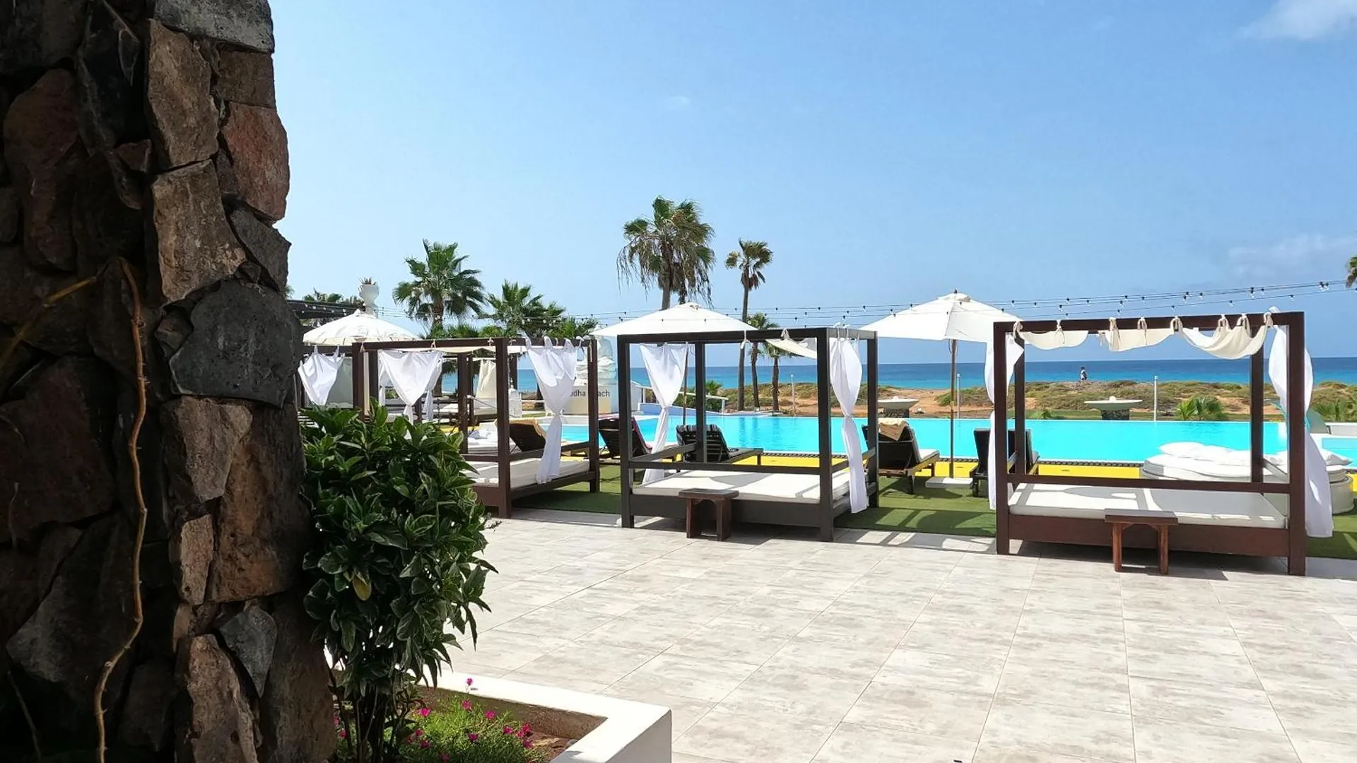 Hotel Livvo Budha Beach سانتا ماريا