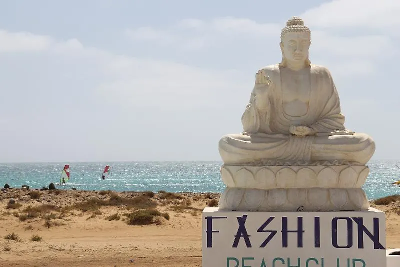 Hotel Livvo Budha Beach Santa Maria